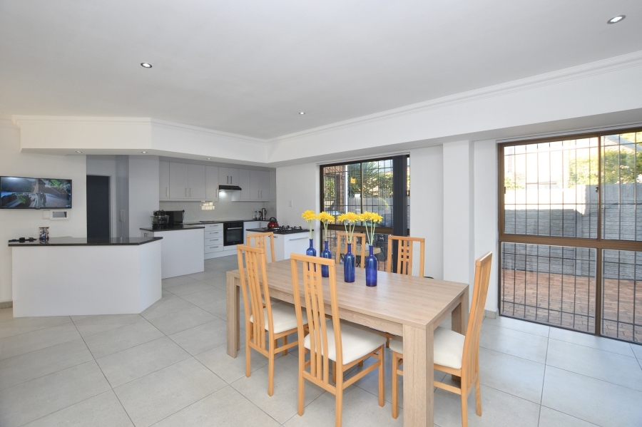 3 Bedroom Property for Sale in Everglen Western Cape